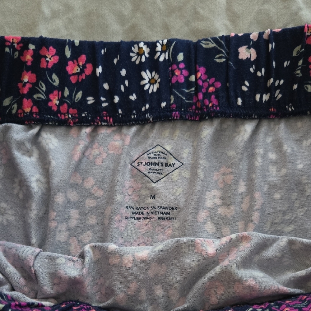 St. John's Bay Floral Skirt in Navy and Pink